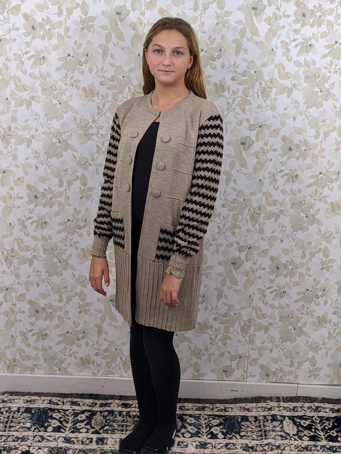 Zig-zag on sleeves Cardigan