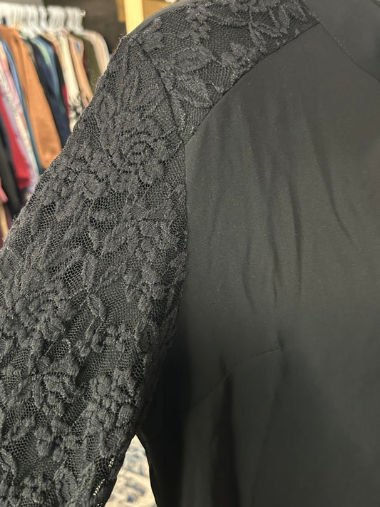 Lace tunic - black
