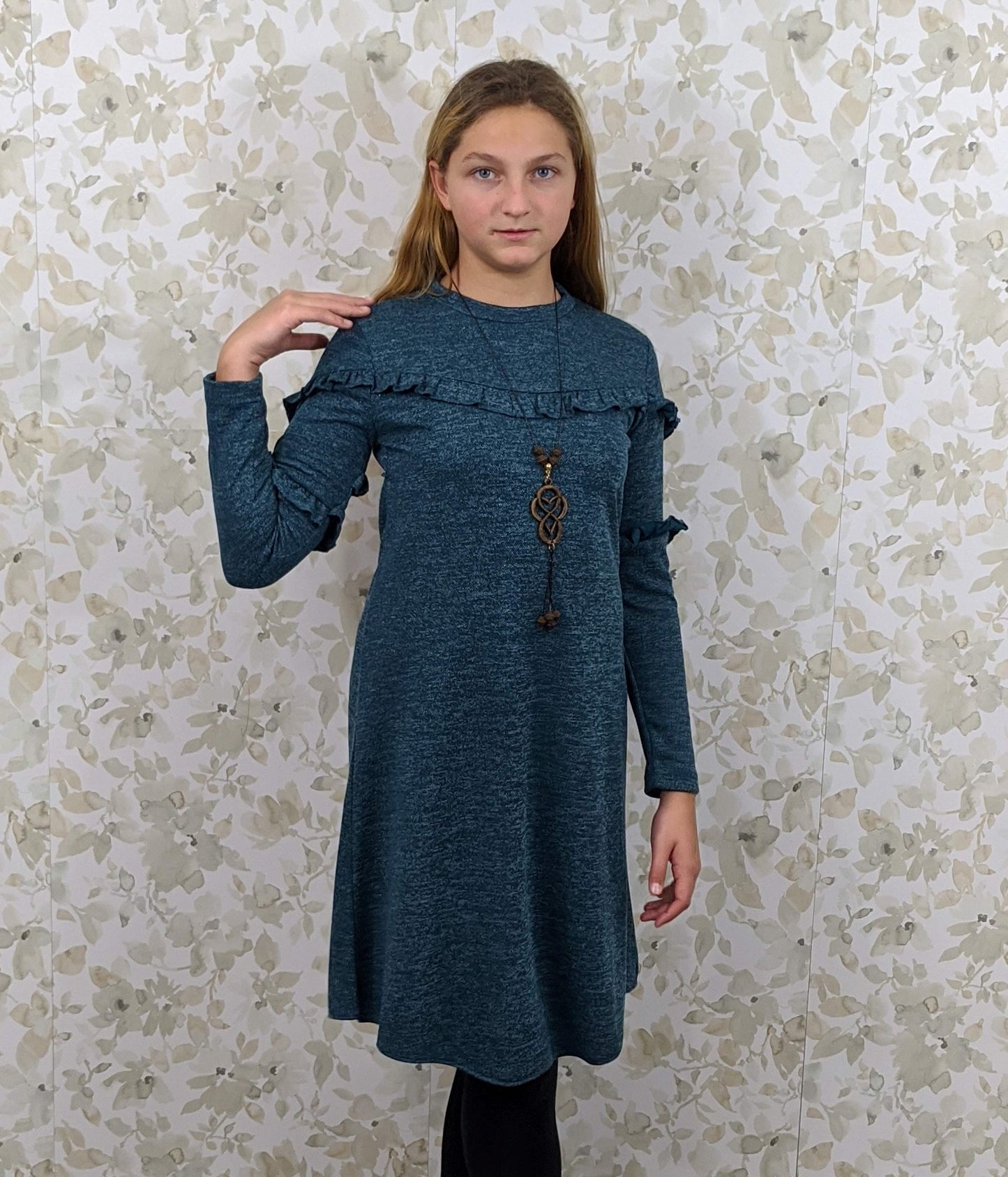 Sparkled long sleeve swing dress