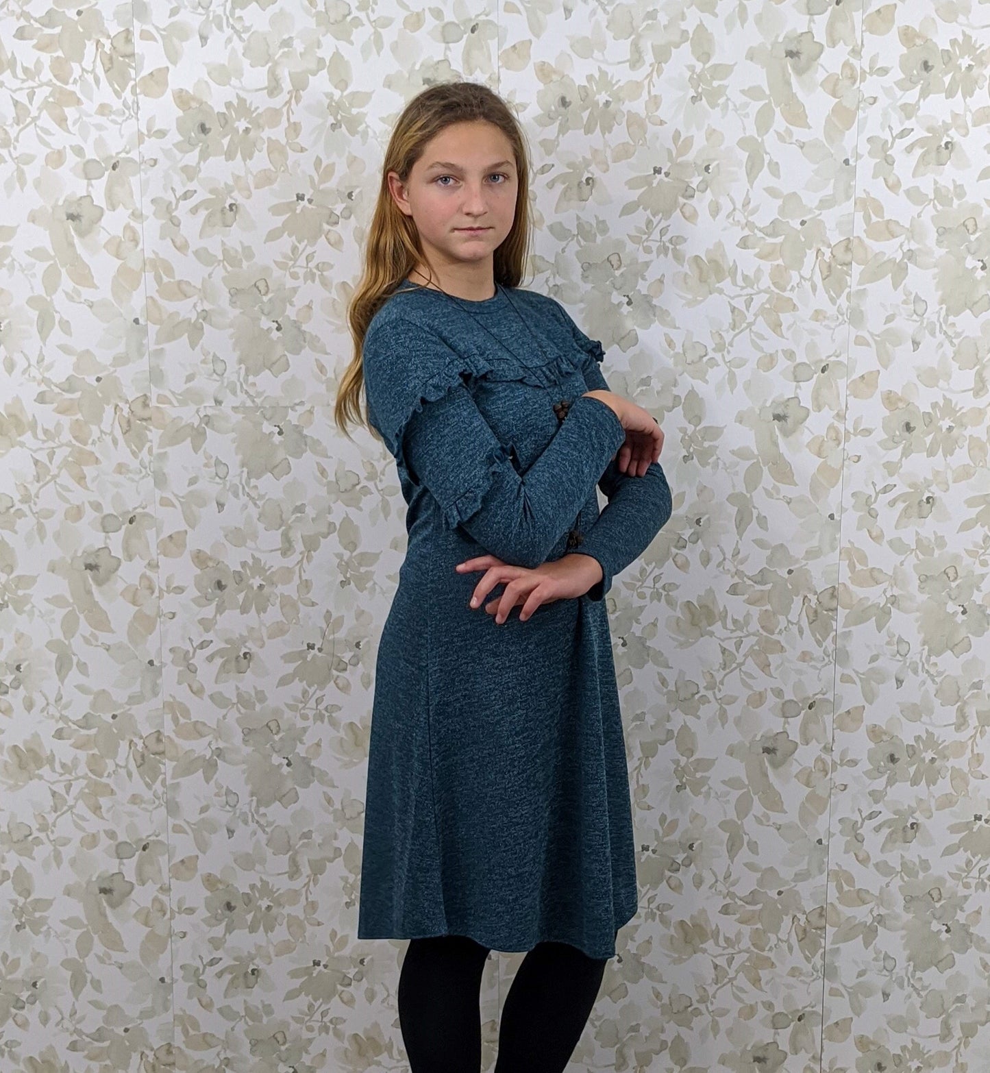 Sparkled long sleeve swing dress